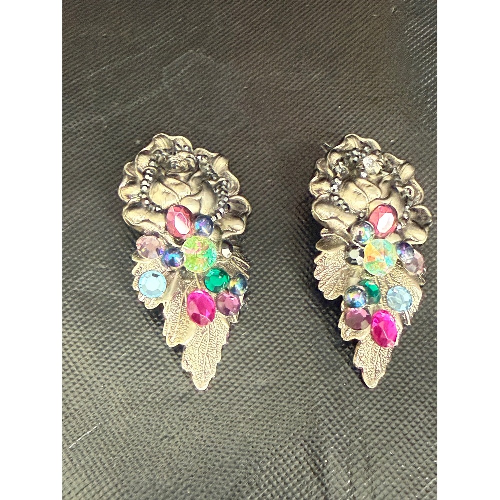 Vintage Style Rose Floral Clip On Earrings Multi Color Rhinestone Silver Tone